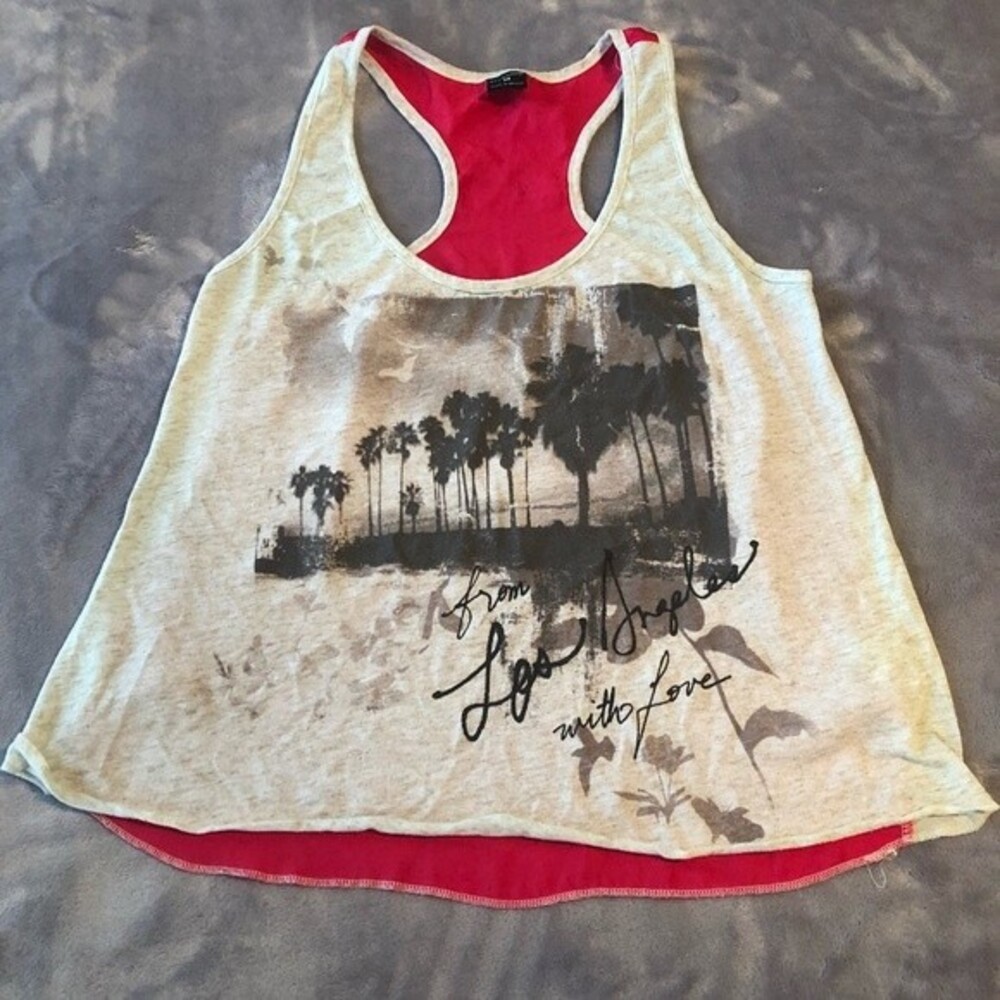 Los Angeles tank top size medium